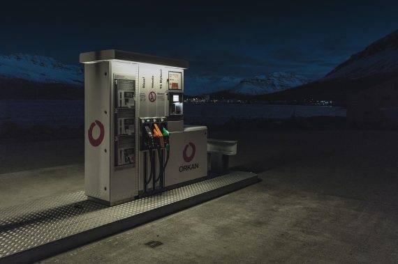 Fuel Retailers | ev charging solutions